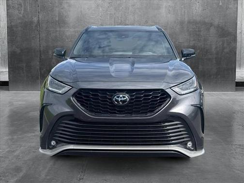 2024 Toyota Highlander XSE