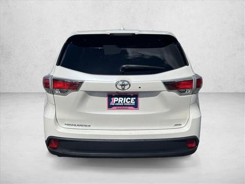 2016 Toyota Highlander LE Plus