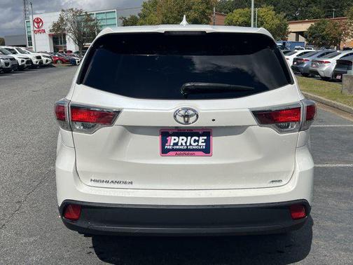 2016 Toyota Highlander LE Plus