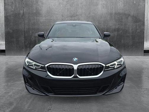 2023 BMW 330 330i