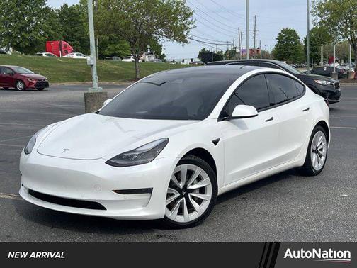 2021 Tesla Model 3 Standard Range Plus