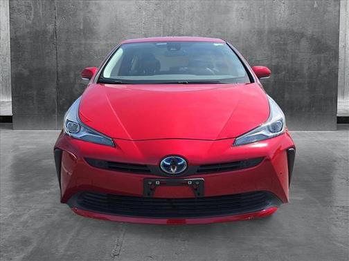 2021 Toyota Prius LE