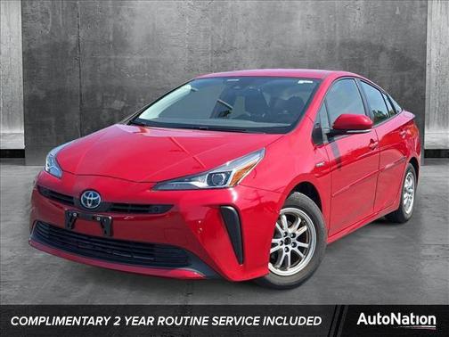 2021 Toyota Prius LE