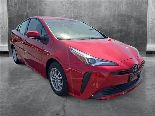 2021 Toyota Prius LE