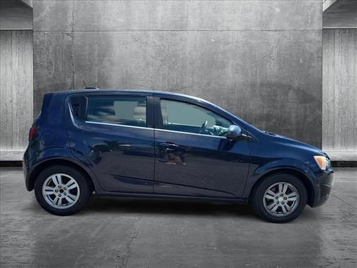 2016 Chevrolet Sonic LT