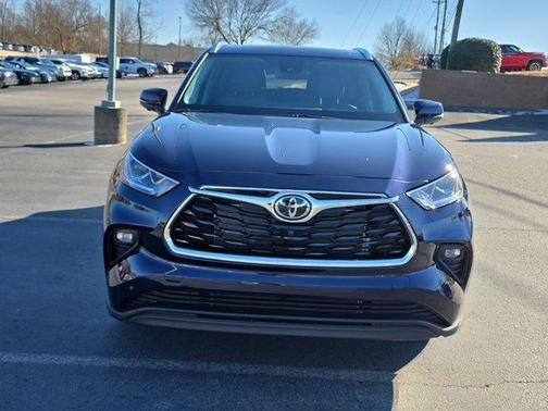 2025 Toyota Highlander Limited