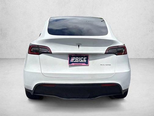 Pearl White Multi-Coat 2023 Tesla Model Y Long Range Dual Motor All-Wheel Drive