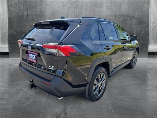 2024 Toyota RAV4 Hybrid XLE Premium