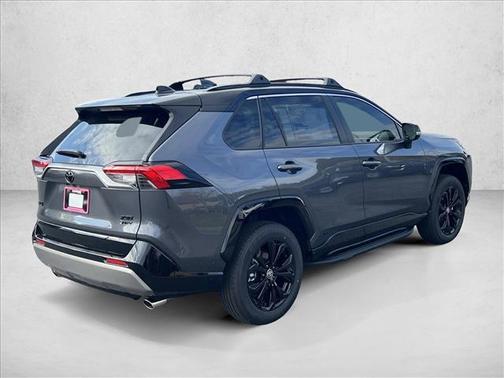 2025 Toyota RAV4 Hybrid SE