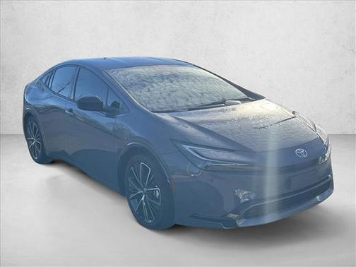 2025 Toyota Prius XLE