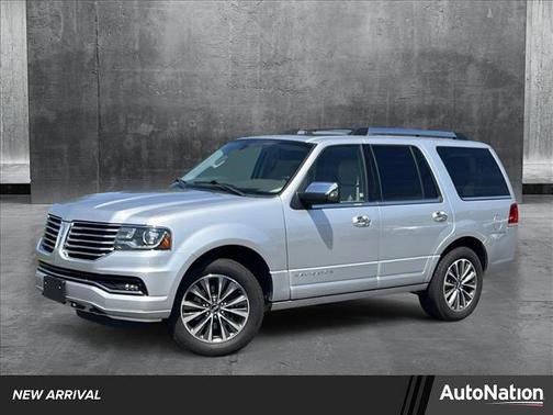 2017 Lincoln Navigator Select