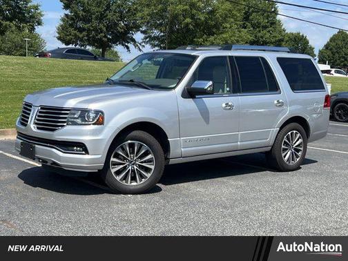 2017 Lincoln Navigator Select