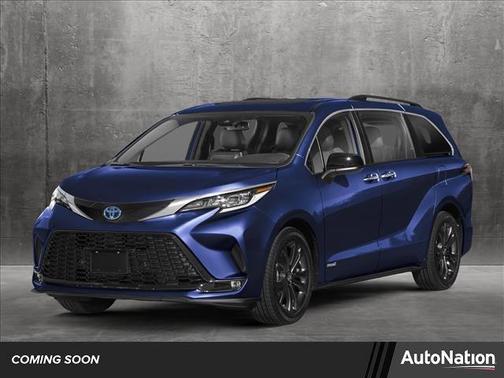 2025 Toyota Sienna XSE 7 Passenger
