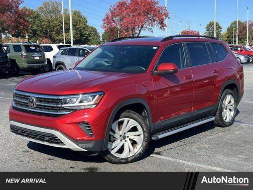 2022 Volkswagen Atlas 3.6L SE w/Technology