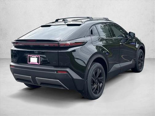 Midnight Black 2026 Toyota C-HR SE