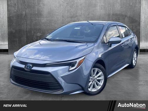 2025 Toyota Corolla Hybrid LE