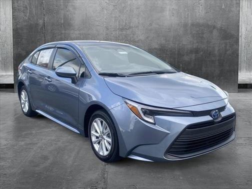 2025 Toyota Corolla Hybrid LE