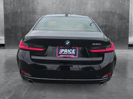 2023 BMW 330 330i