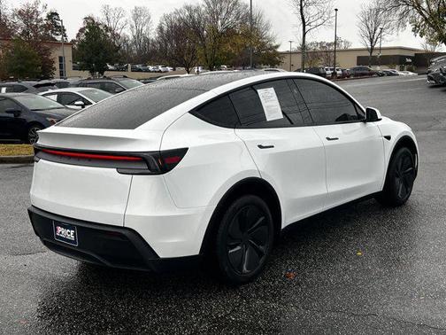 2026 Tesla Model Y Long Range Dual Motor All-Wheel Drive