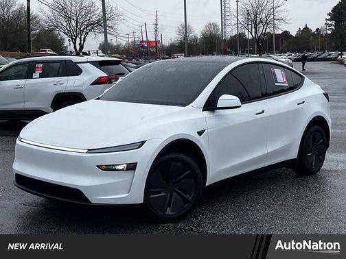 2026 Tesla Model Y Long Range Dual Motor All-Wheel Drive