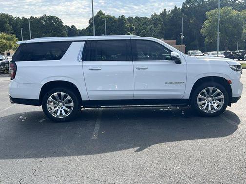 2022 Chevrolet Suburban Premier