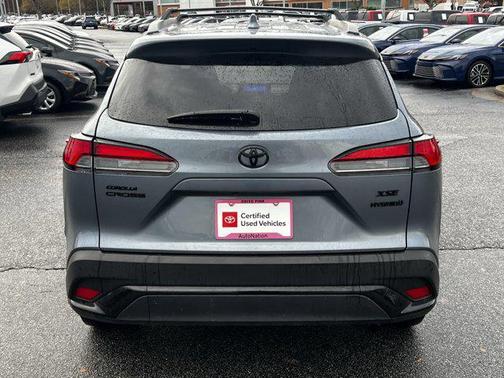 2024 Toyota Corolla Hybrid SE