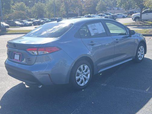2025 Toyota Corolla Hybrid LE