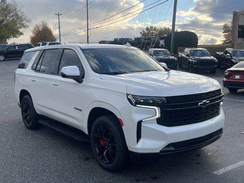 2023 Chevrolet Tahoe 4WD RST