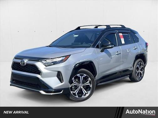 2025 Toyota RAV4 Hybrid SE