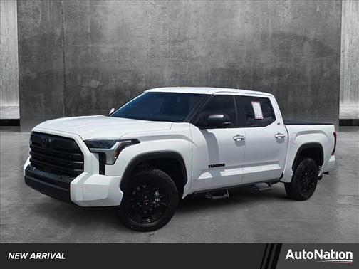 2025 Toyota Tundra SR5