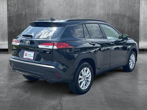 2024 Toyota Corolla Cross LE