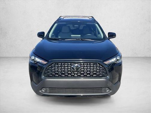 2025 Toyota Corolla Cross LE