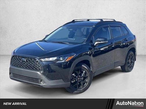 2025 Toyota Corolla Cross LE