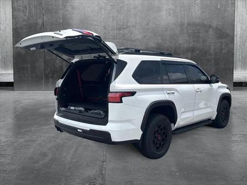 2025 Toyota Sequoia Base