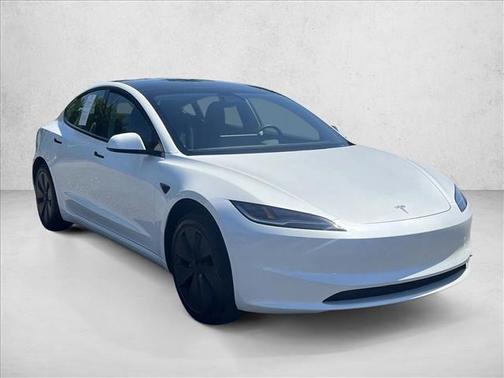 Pearl White Multi-Coat 2025 Tesla Model 3 Long Range
