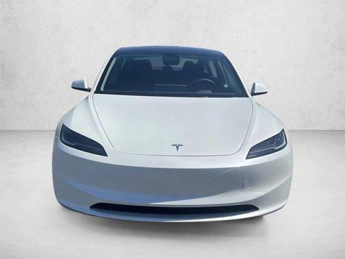 Pearl White Multi-Coat 2025 Tesla Model 3 Long Range