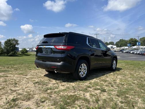 2019 Chevrolet Traverse LT Cloth