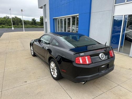 2011 Ford Mustang V6 Premium