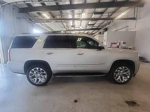 2015 GMC Yukon SLT