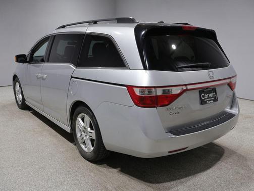 Alabaster Silver Metallic 2012 Honda Odyssey Touring