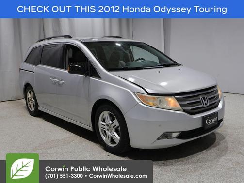 Alabaster Silver Metallic 2012 Honda Odyssey Touring
