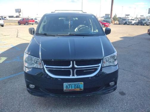 Black Onyx Crystal Pearlcoat 2019 Dodge Grand Caravan SXT