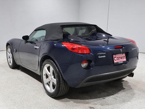 2008 Pontiac Solstice Base