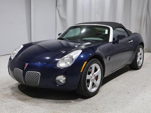 2008 Pontiac Solstice Base