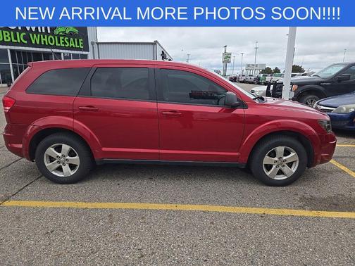 Inferno Red Crystal Pearlcoat 2009 Dodge Journey SXT