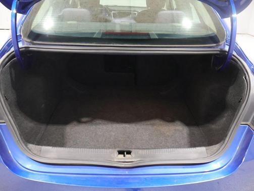 Vivid Blue Pearlcoat 2015 Chrysler 200 Limited