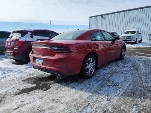 2015 Dodge Charger SE