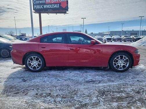 2015 Dodge Charger SE