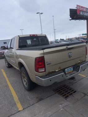 White Gold Clearcoat 2011 Dodge Ram 1500 Laramie