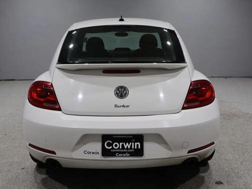 2012 Volkswagen Beetle Base